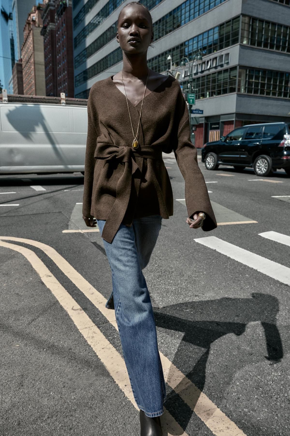 자라 벨티드 브이넥 니트 가디건 2756/100 BROWN - 상세 이미지 2