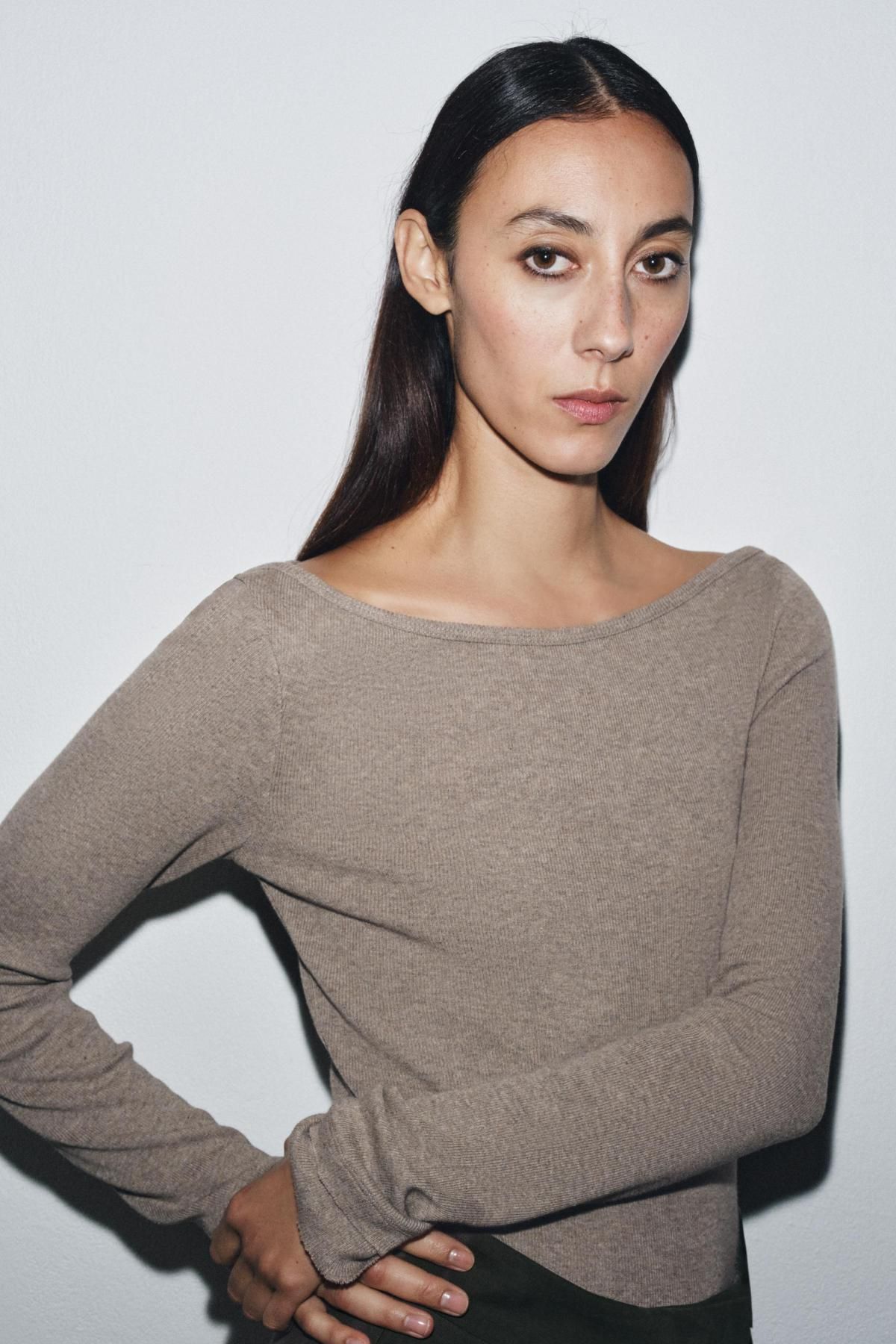 자라 베이직 슬림핏 리브드 보트넥 긴팔 티셔츠 4786/455 KHAKI MARL - 상세 이미지 2