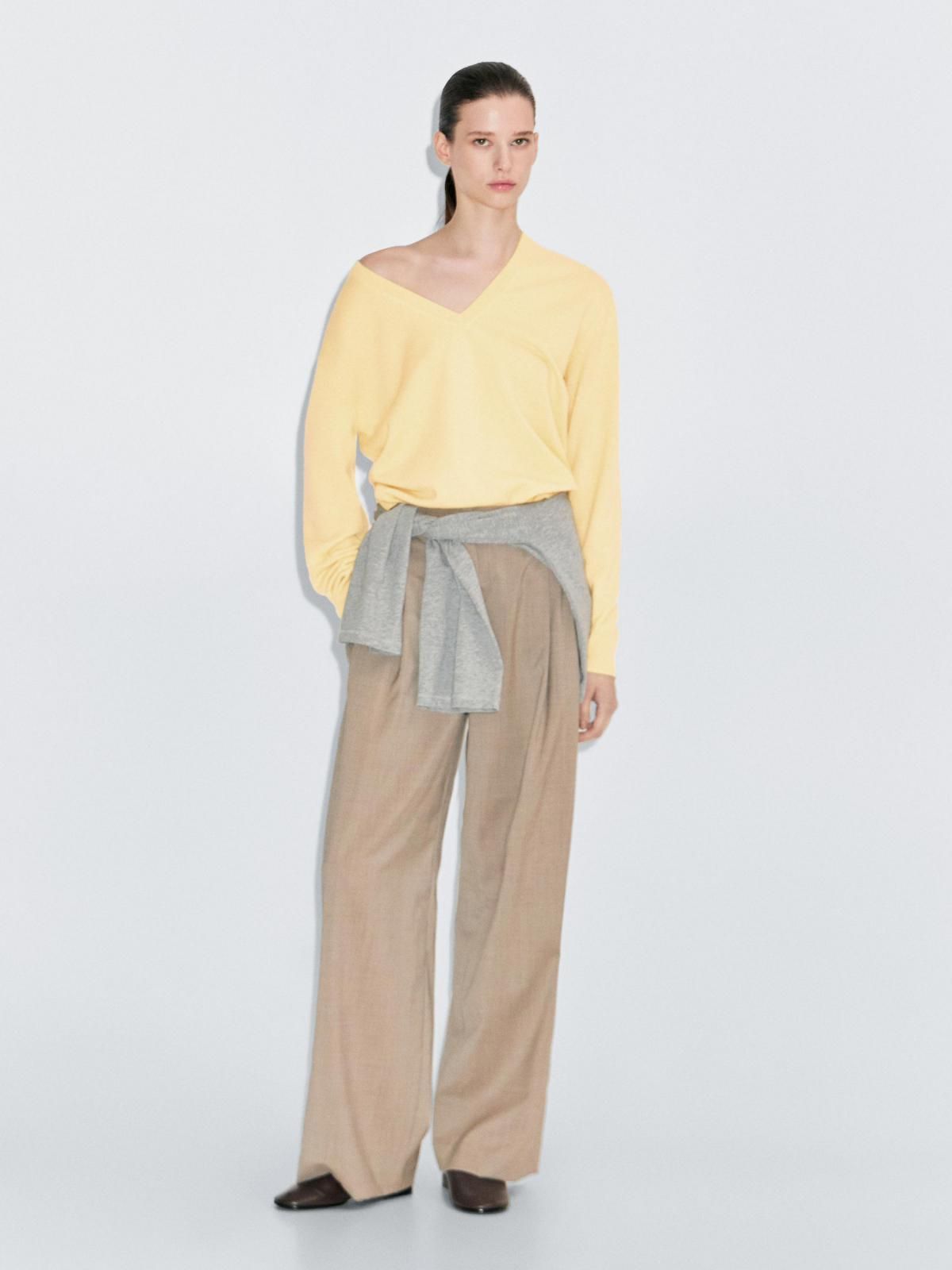 마시모두띠 프리미엄 울 블렌드 브이넥 니트 스웨터 5612/593 PALE YELLOW - 상세 이미지 2