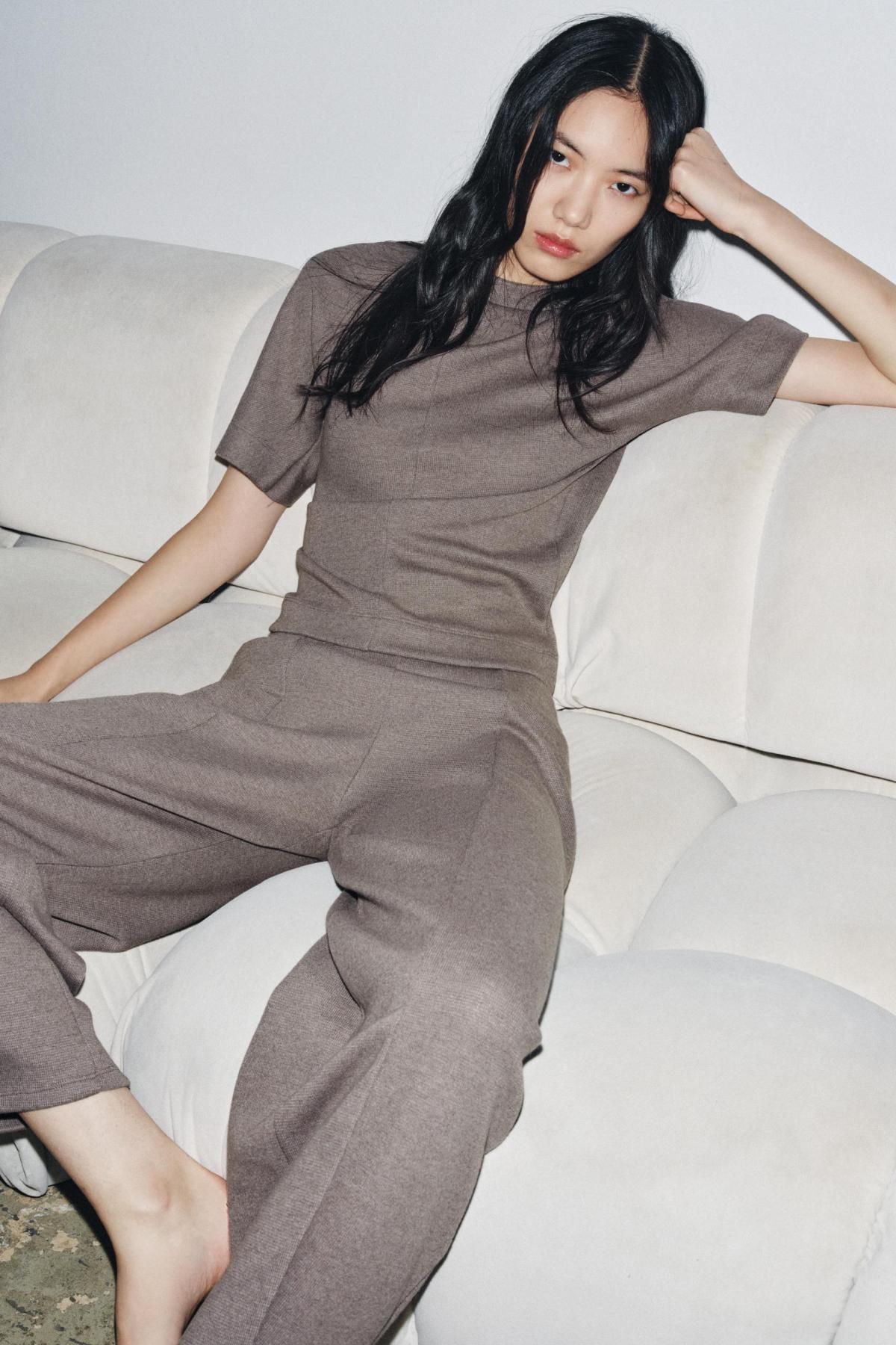 자라 소프트 슬림핏 반팔 티셔츠 0858/462 BROWN VIGORE - 상세 이미지 2
