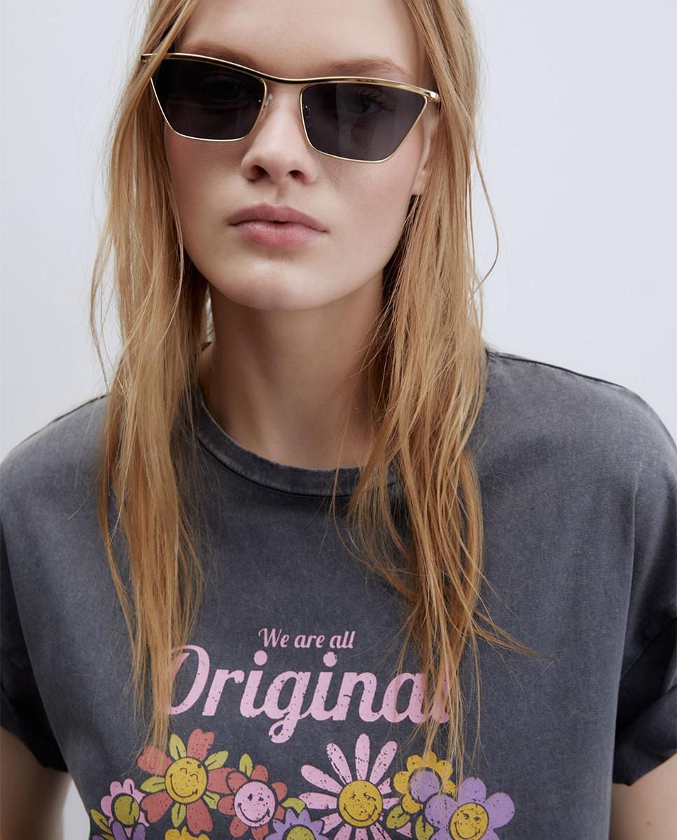 스페라 스마일리 하트 플라워 프린트 반팔 티셔츠 58460610452 GRIS OSCURO - 상세 이미지 4