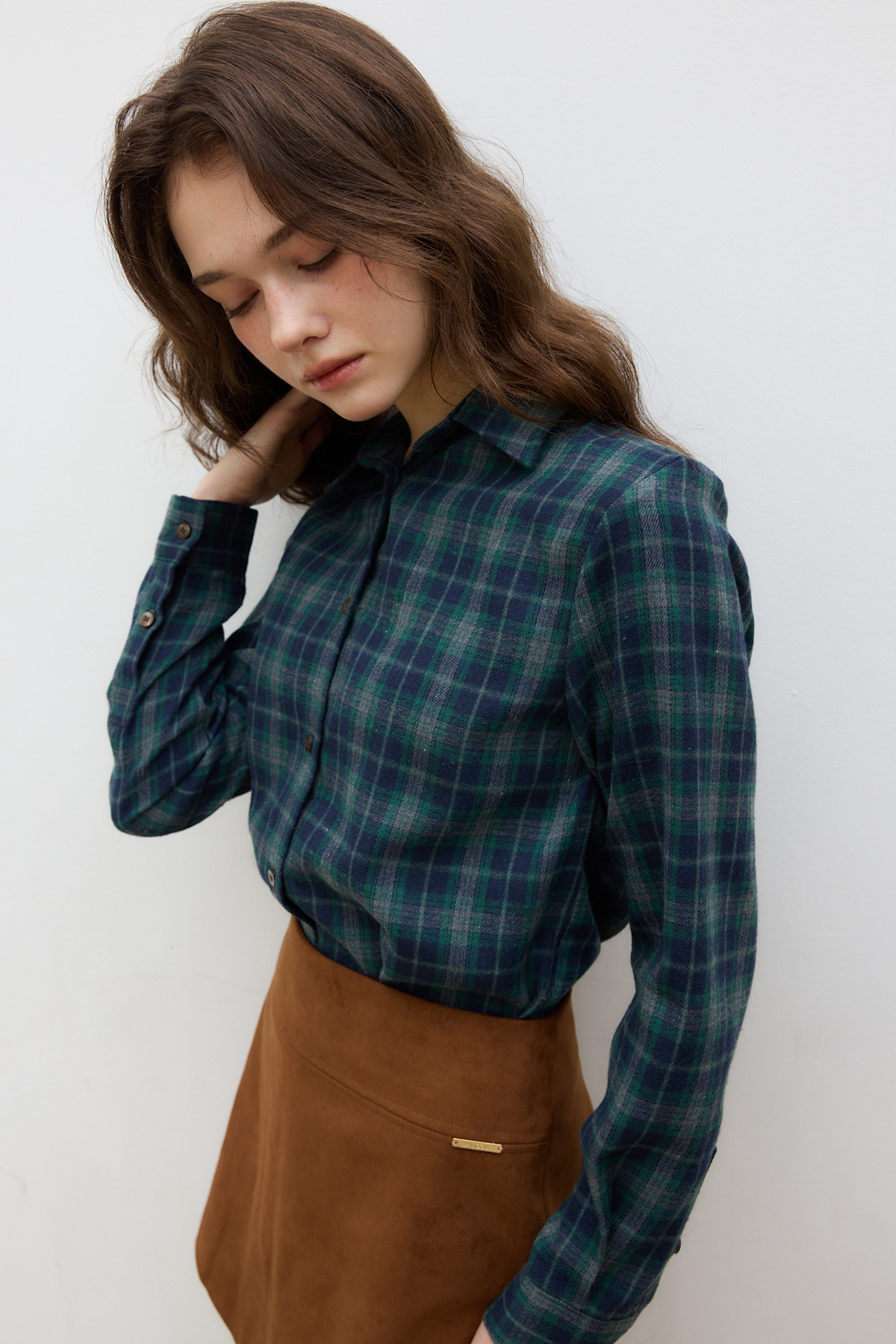 소프트 스웨이드 펜던트 숏 스커트 (BROWN, 2 SIZE) - 상세 이미지 3