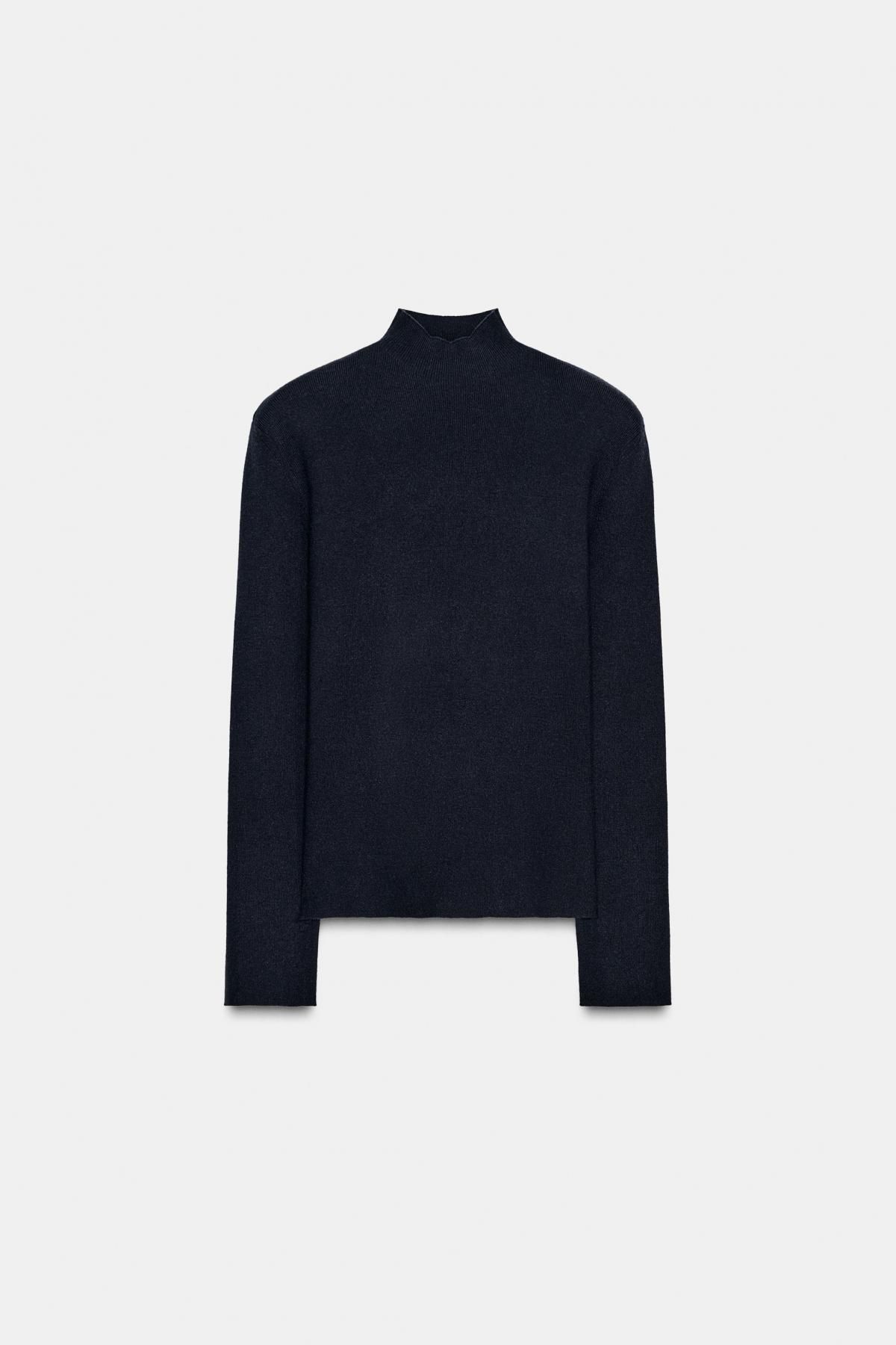자라 트렌디 백오픈 하이넥 니트 탑 8146/110 NAVY BLUE - 상품 이미지
