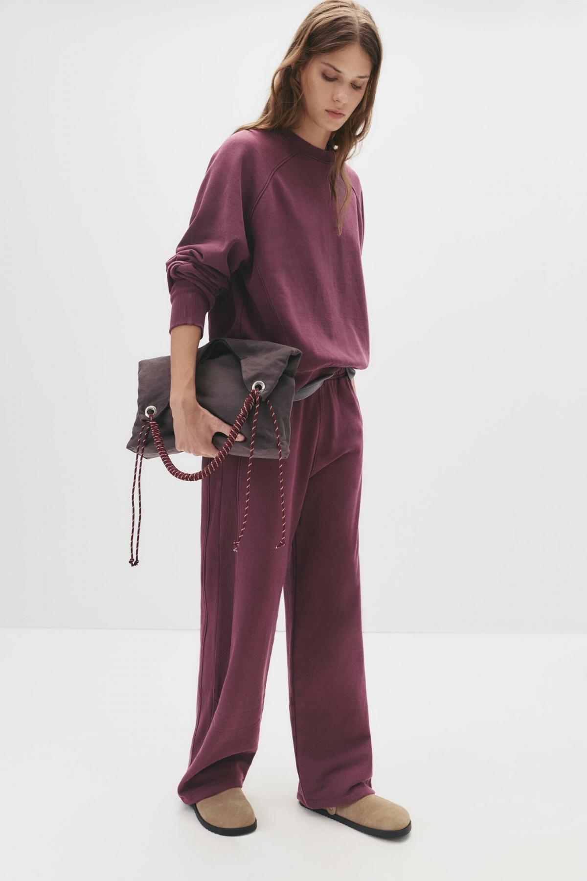 풀앤베어 스트라이프 밴딩 포켓 와이드 스웨트 팬츠 7675/372 AUBERGINE - 상세 이미지 3