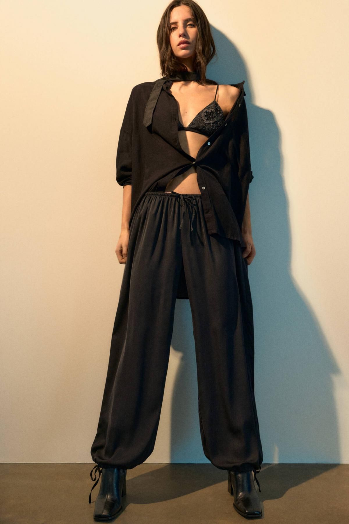 풀앤베어 새틴 트렌디 배기 사루엘 팬츠 7674/330 BLACK - 상세 이미지 2