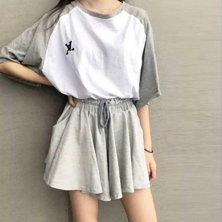 여름 바캉스 휴가 데일리 패션 편한 캐주얼 코디 여자 투피스 세트 여성 치마바지 반바지 - 상품 이미지