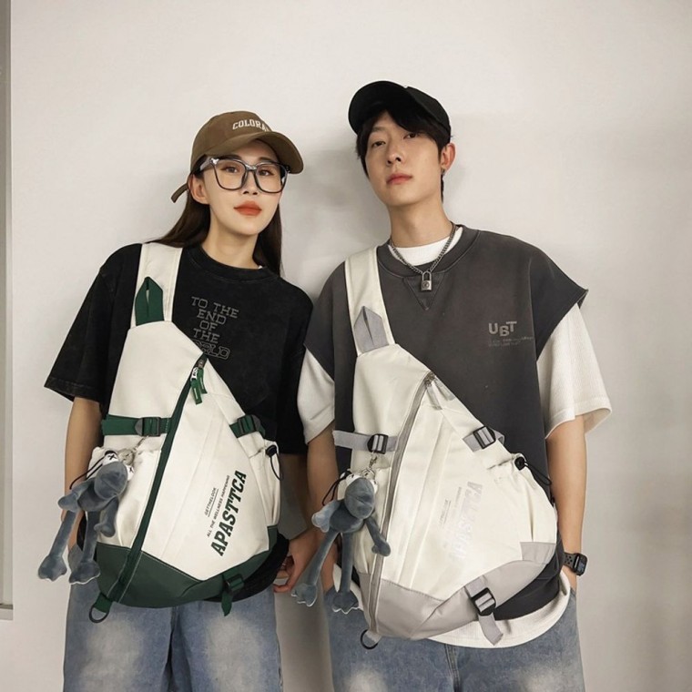 크로스바디백 빅사이즈 배색 남자가방 여자가방 크로스백 바디백 남자크로스백 남성메신저백 빅백 - 메인 이미지