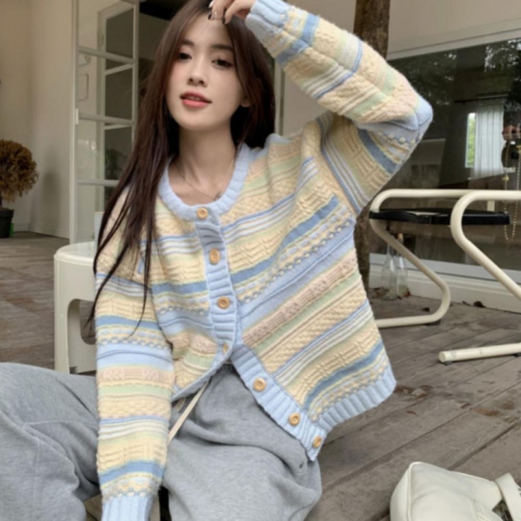 가을 가디건 라운드넥 니트 스트라이프 배색 간절기 - 메인 이미지