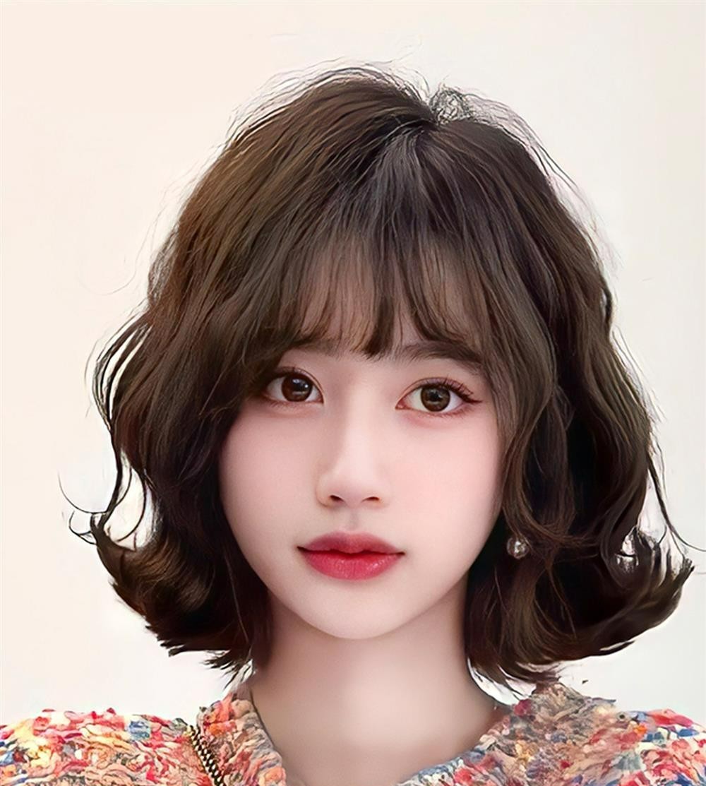 여성 단발 숏컷 80%인모 항암가발 자연스러운 웨이브 약 30cm  다크브라운 80% 자연헤어-대두-누드컬러 - 상품 이미지