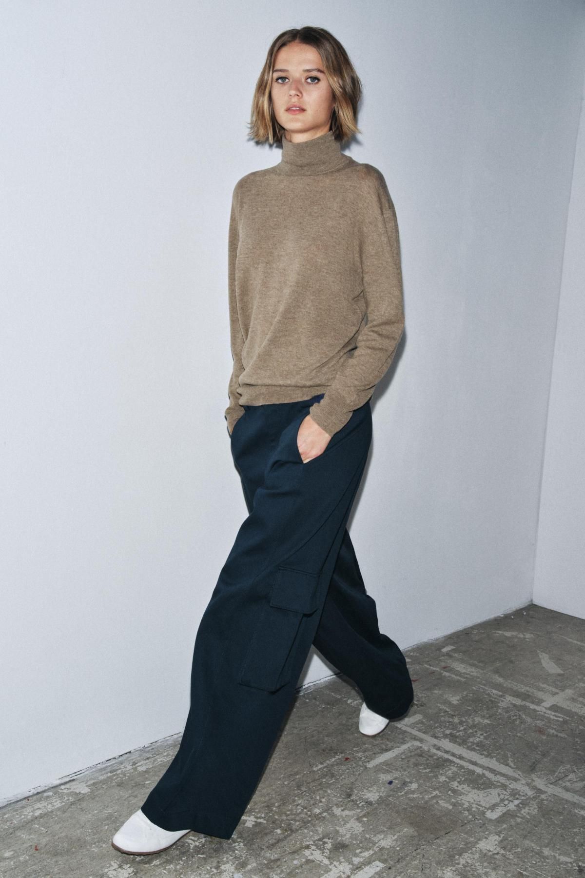 자라 테크니컬 와이드 카고 팬츠 4043/260 NAVY BLUE - 상세 이미지 2