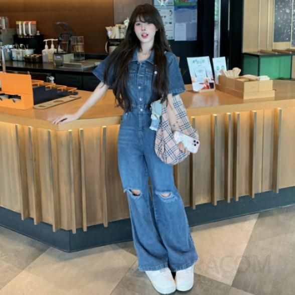 여성 데님 와이드 점프수트 여름용 루즈핏 빈티지 스타일 캐주얼 멜빵바지 편안한 착용감 디자인 - 상품 이미지