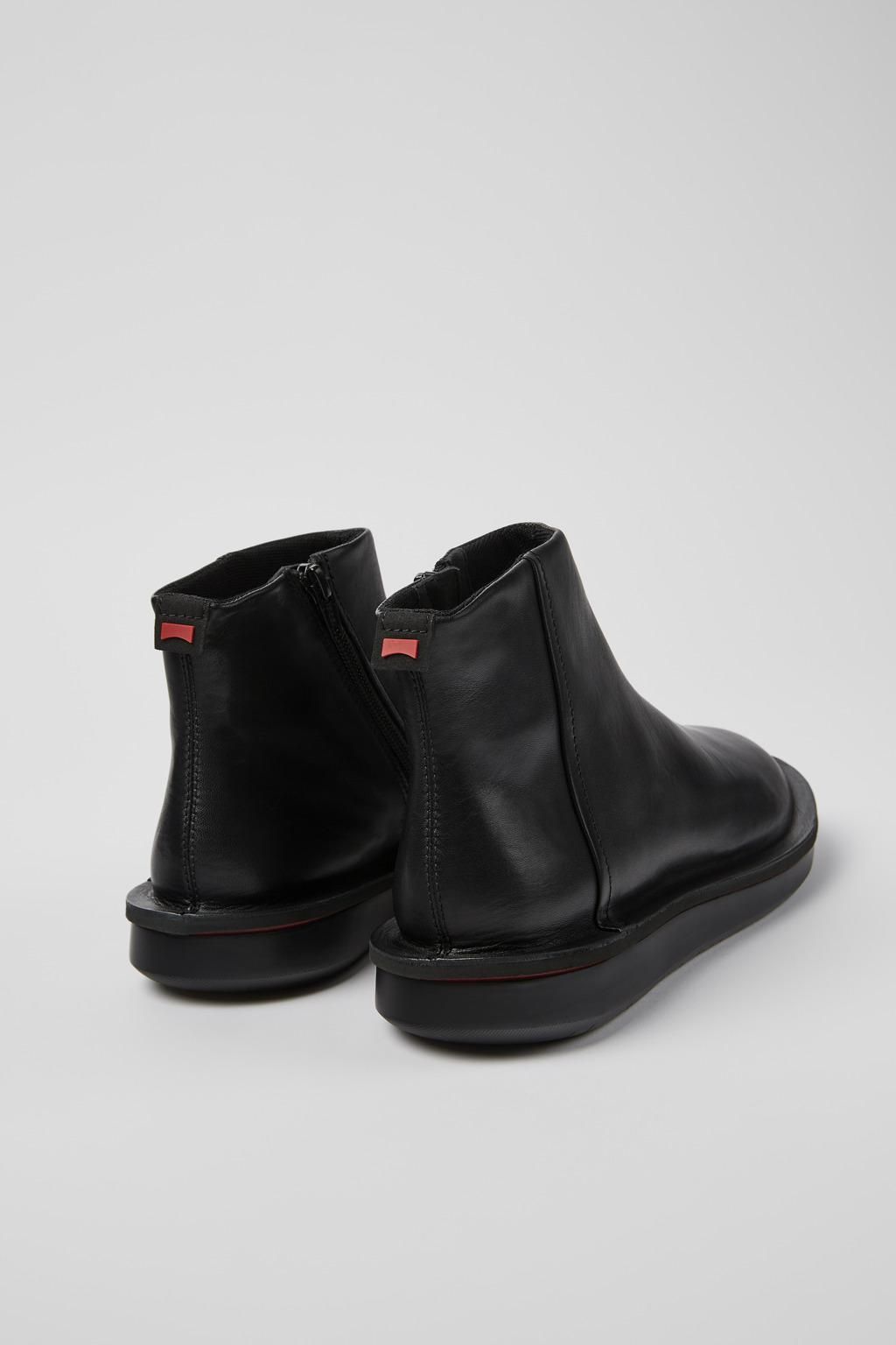 캠퍼 에르고노믹스 블랙 레더 앵클부츠 Formiga K400391-001 BLACK - 상세 이미지 3
