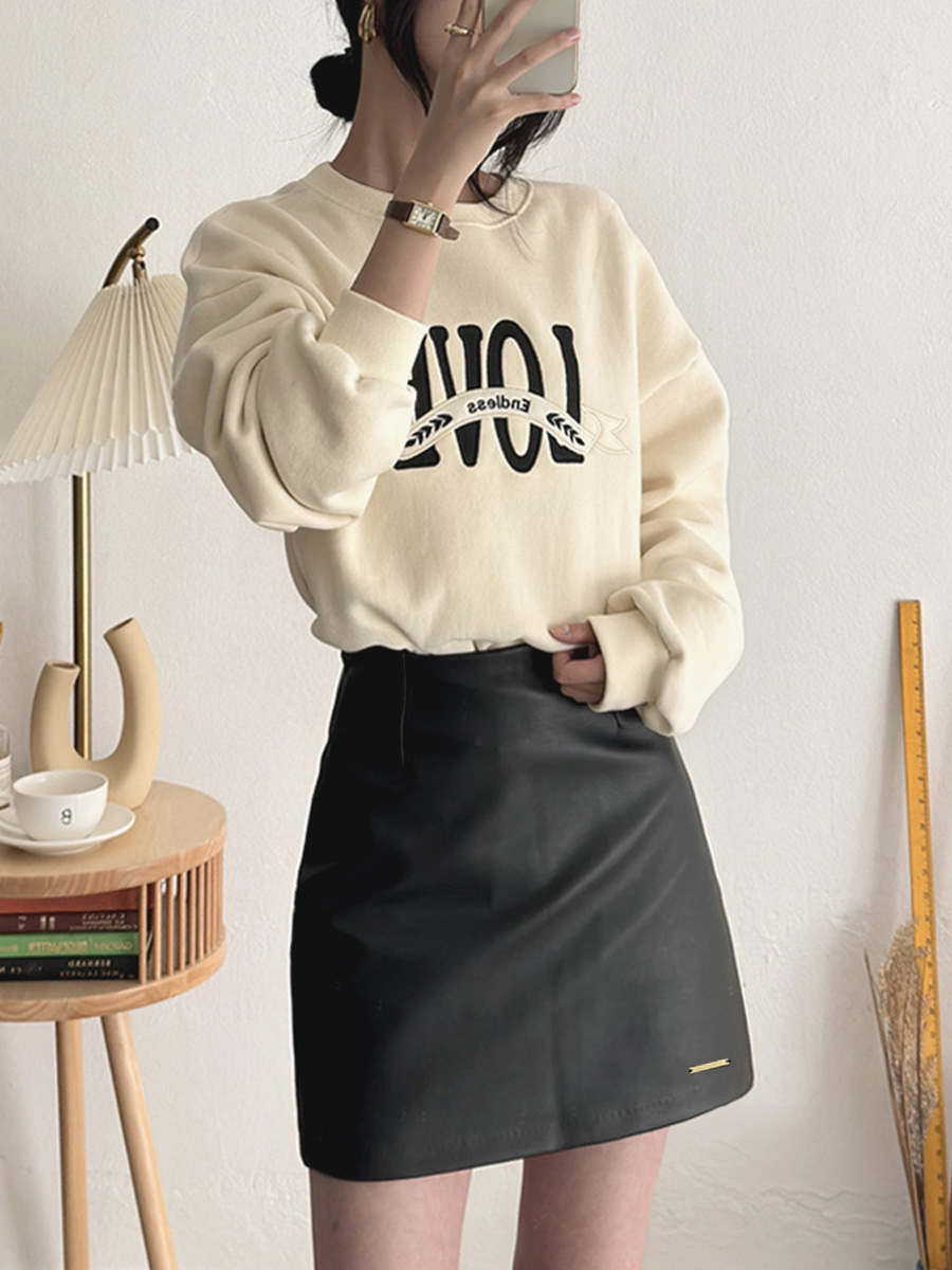펜던트 포인트 A라인 레더 스커트 치마바지 (BLACK, 3SIZE) - 상세 이미지 3