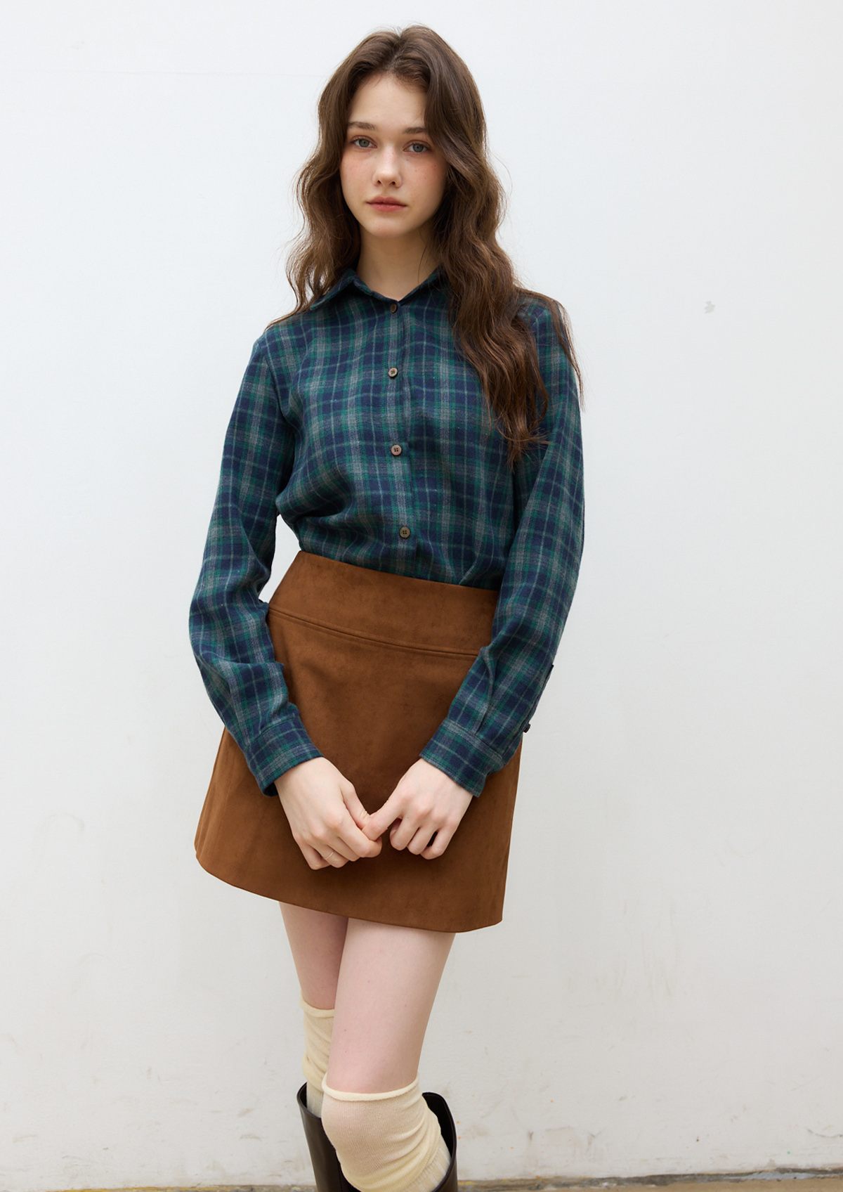 소프트 스웨이드 펜던트 숏 스커트 (BROWN, 2 SIZE) - 상세 이미지 2