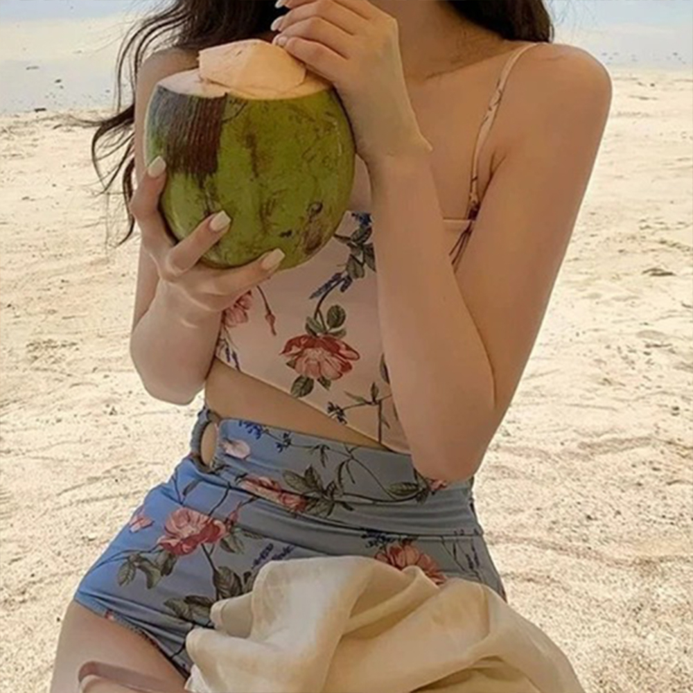 수영복 여자 여성 워터파크 수영장 풀빌라 휴양지 패션 20대 꽃무늬 플라워 장미 체형보정 - 상품 이미지