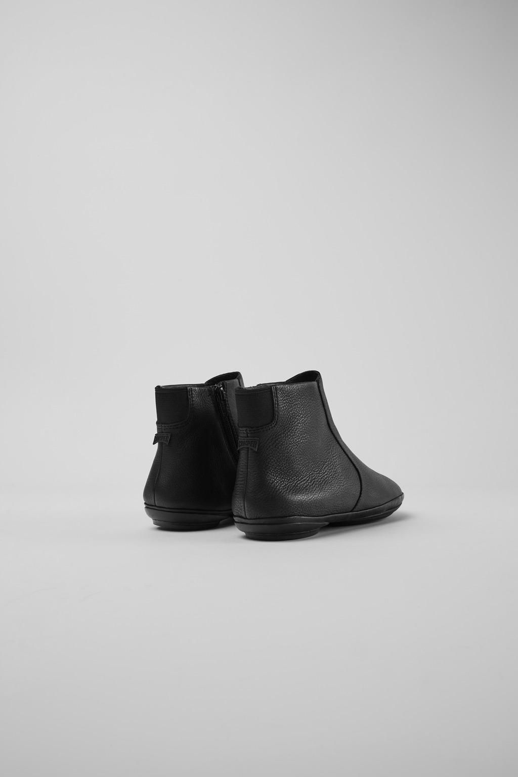 캠퍼 프리미엄 소가죽 블랙 컴포트 앵클부츠 Right K400313-002 BLACK - 상세 이미지 3