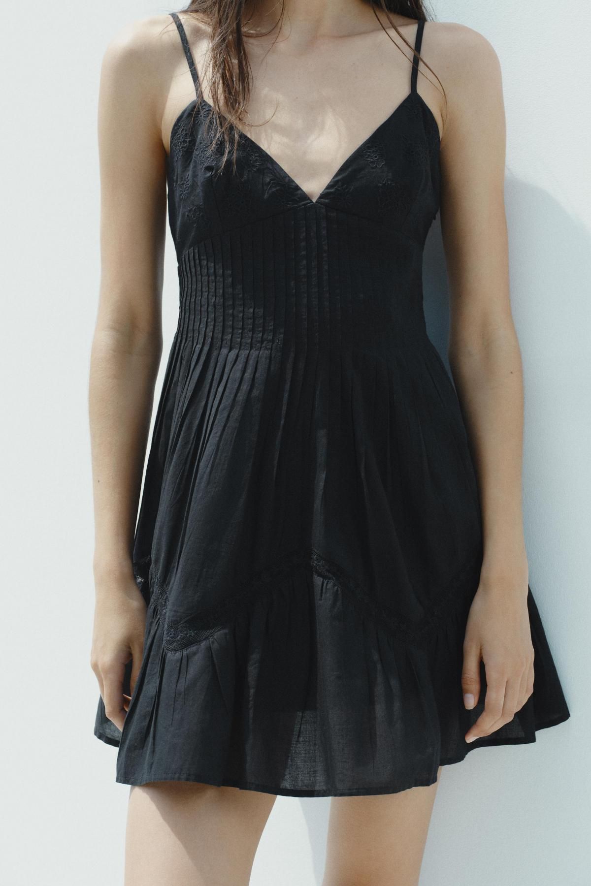 자라 베이직 블랙 자수 미니 원피스 0881/377 BLACK - 상세 이미지 3