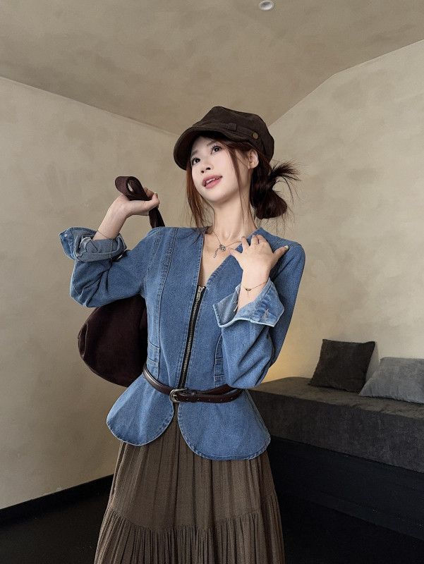 여성 데님블라우스 플레어 긴팔 V넥 세련된 봄 가을 스타일 캐주얼 셔츠 허리라인 아름다운 디자인 외출용 - 상세 이미지 3