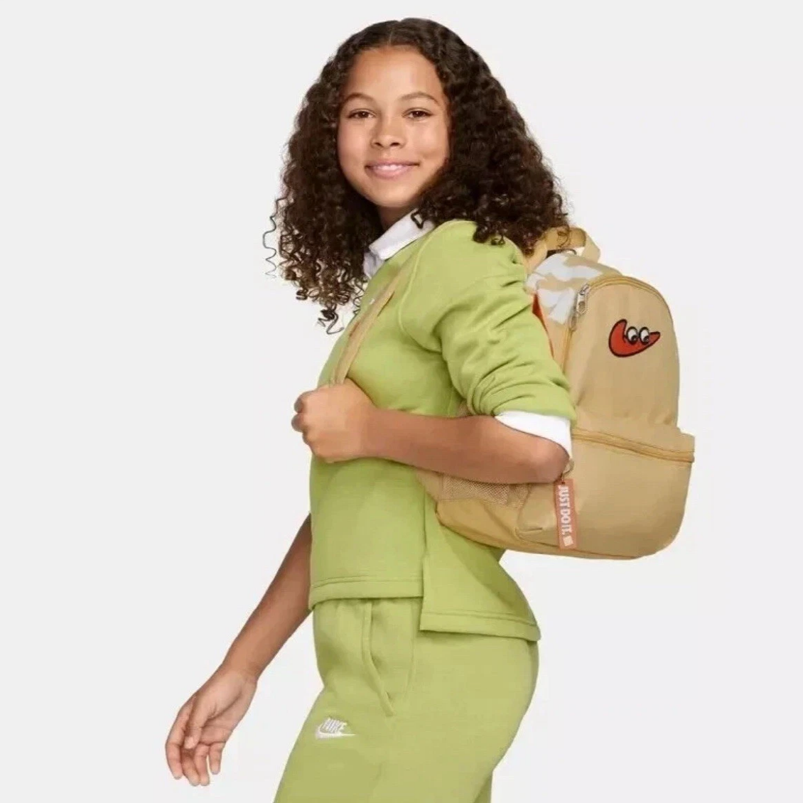 [국내매장판] 나이키 미니 백팩 브라질리아 JDI 신학기 소풍 보조 학원 여행 가방 베이지