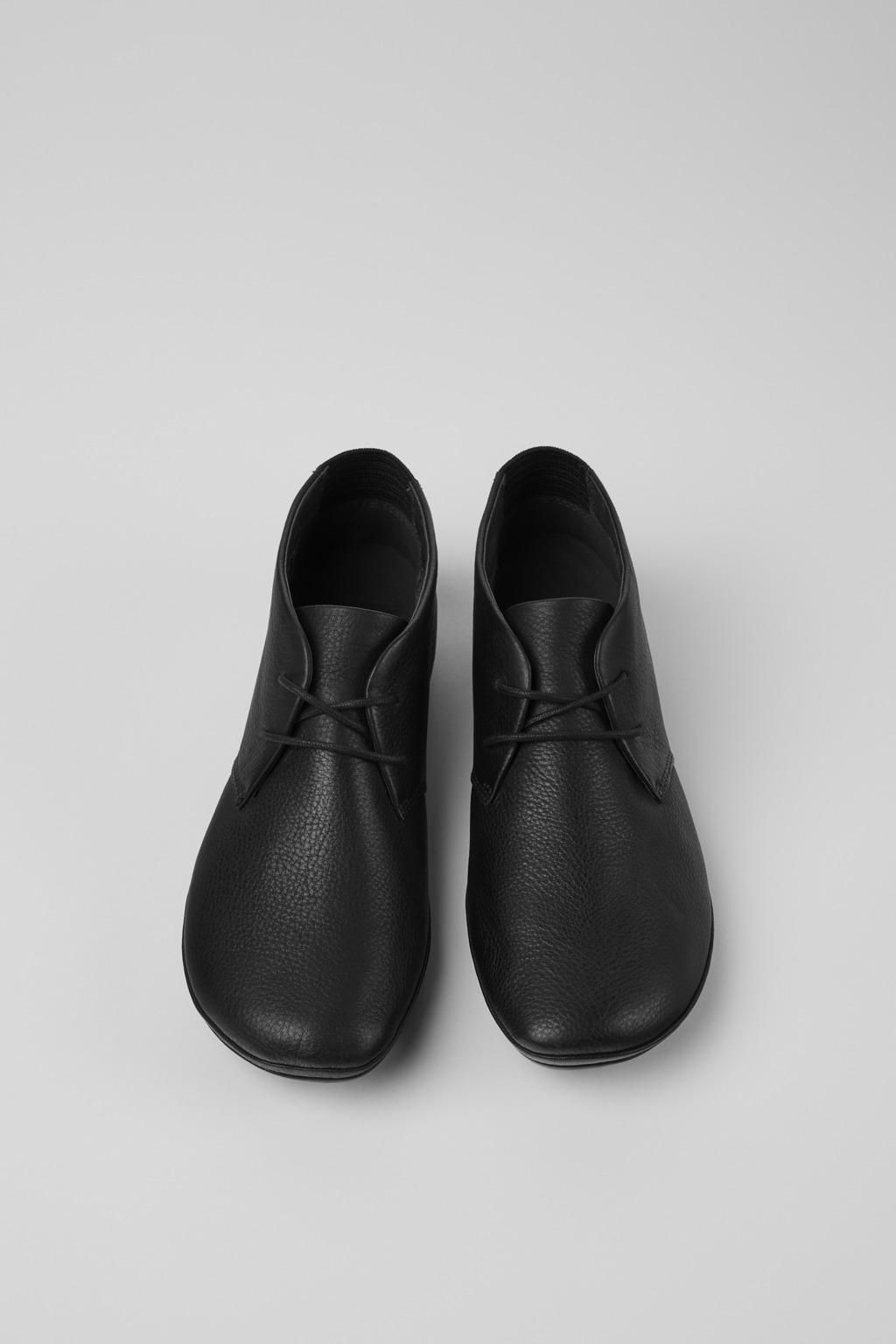 캠퍼 블랙 가죽 컴포트 레이스업 앵클부츠 Right K400221-004 BLACK - 상세 이미지 4
