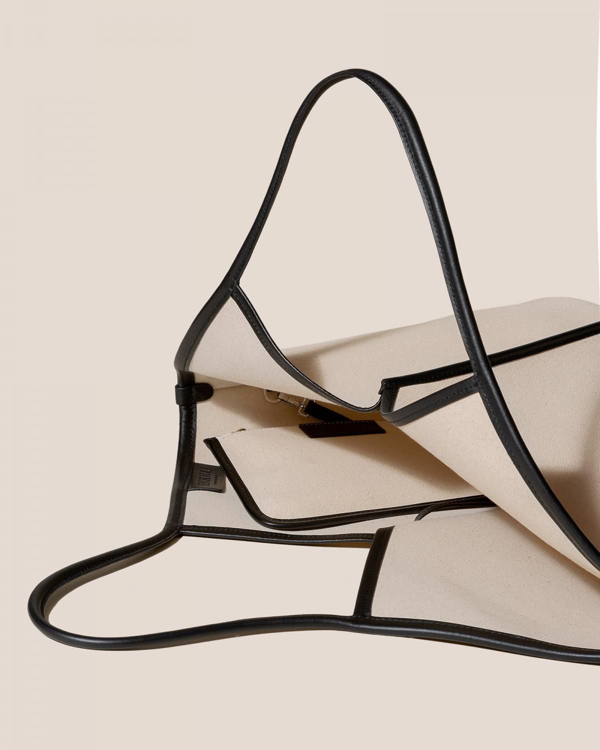 헤레우 칼렐라 프리미엄 오가닉 레더트림 토트백 7697090248920 BEIGE/BLACK - 상세 이미지 4
