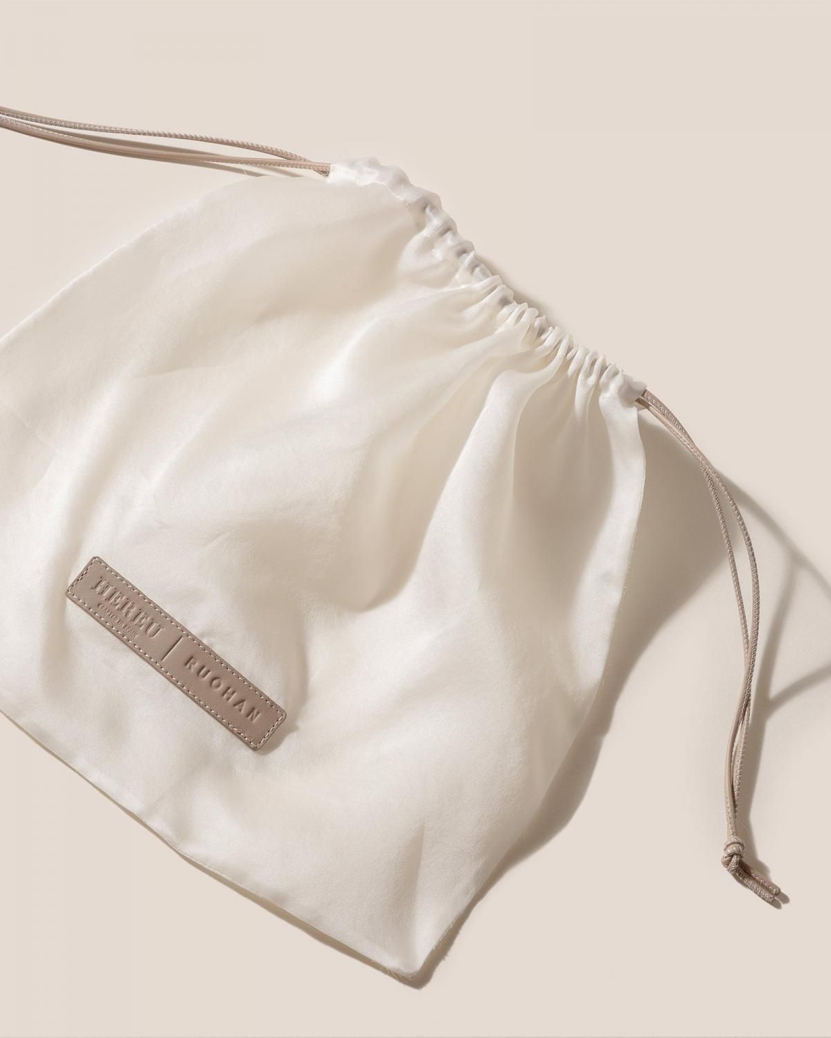 헤레우 CALELLA 스몰 실크 토트백 14750777147724 CREAM - 상세 이미지 4
