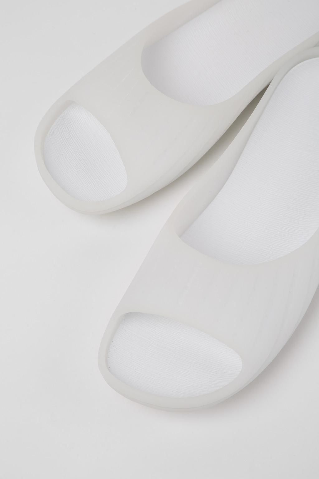 캠퍼 미니멀 화이트 샌들 Wabi 20998-042 WHITE - 상세 이미지 2