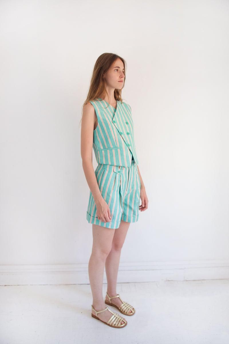 타이니코튼 스트라이프 하이웨이스트 핀턱 숏팬츠 SS25-690M25 ONE COLOR - 상세 이미지 5