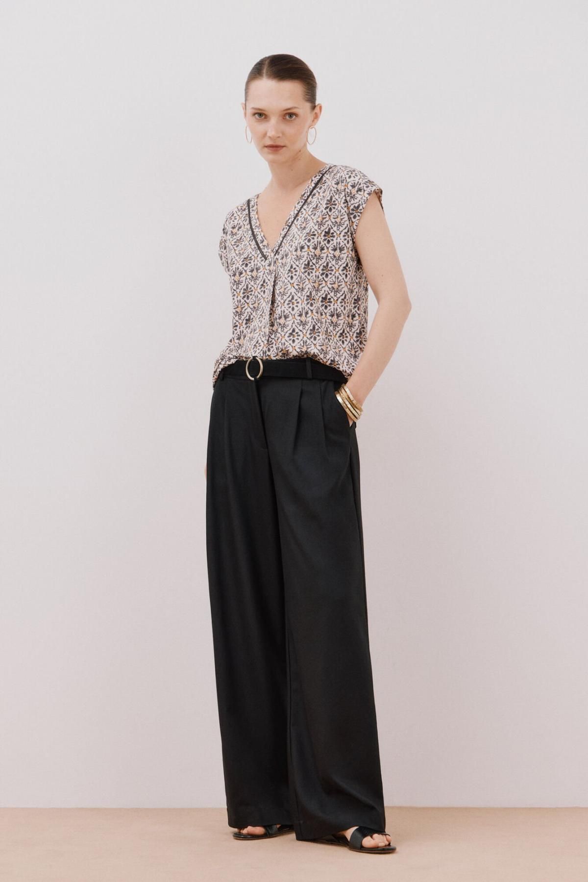 꼬르떼피엘 레이스 디테일 브이넥 티셔츠 9162085 ESTAMPADO BLANCO - 상세 이미지 2