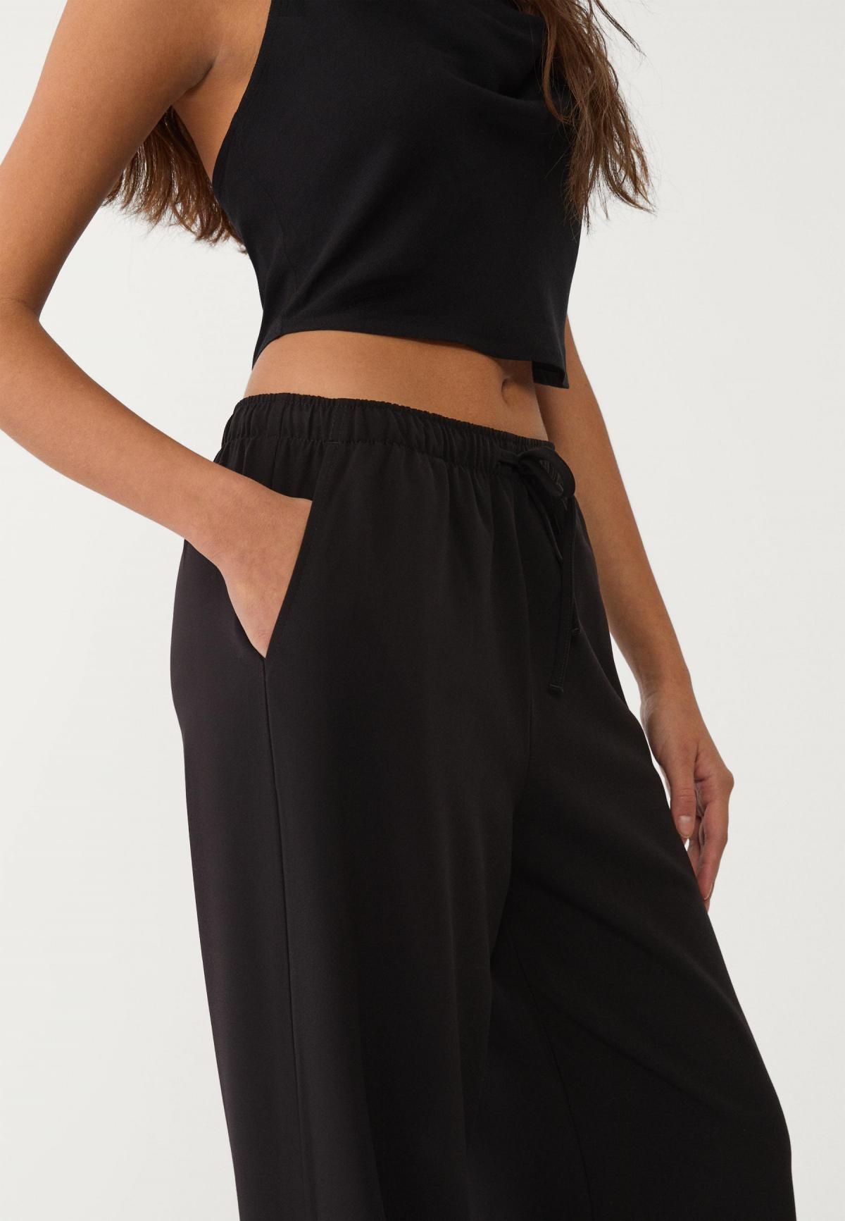 스트라디바리우스 와이드핏 롱 플루이드 밴딩 팬츠 1235/473 BLACK - 상세 이미지 5