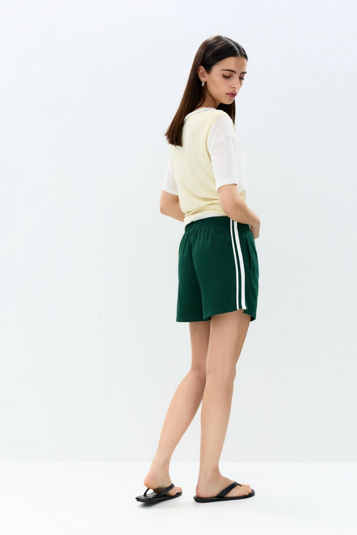 풀앤베어 테크니컬 코튼 트랙수트 버뮤다 반바지 사이드 스트라이프 7696/304 BOTTLE - 상세 이미지 3