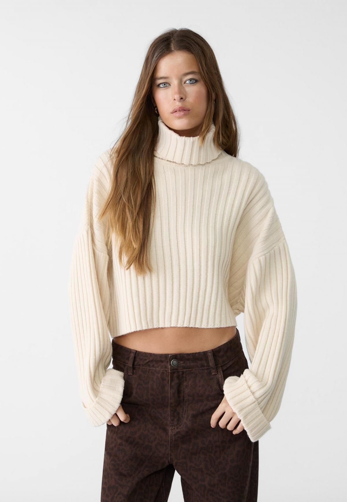 스트라디바리우스 하이넥 크롭 니트 터틀넥 스웨터 8557/350 BEIGE - 상세 이미지 5