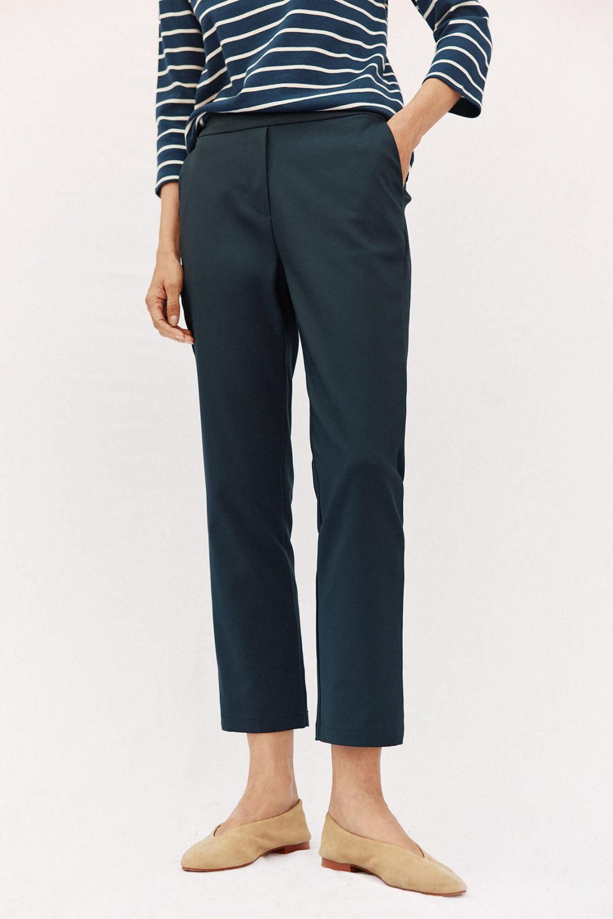 꼬르떼피엘 베이직 스트레이트 엘라스틱 슬랙스 6142017 AZUL MARINO - 상품 이미지