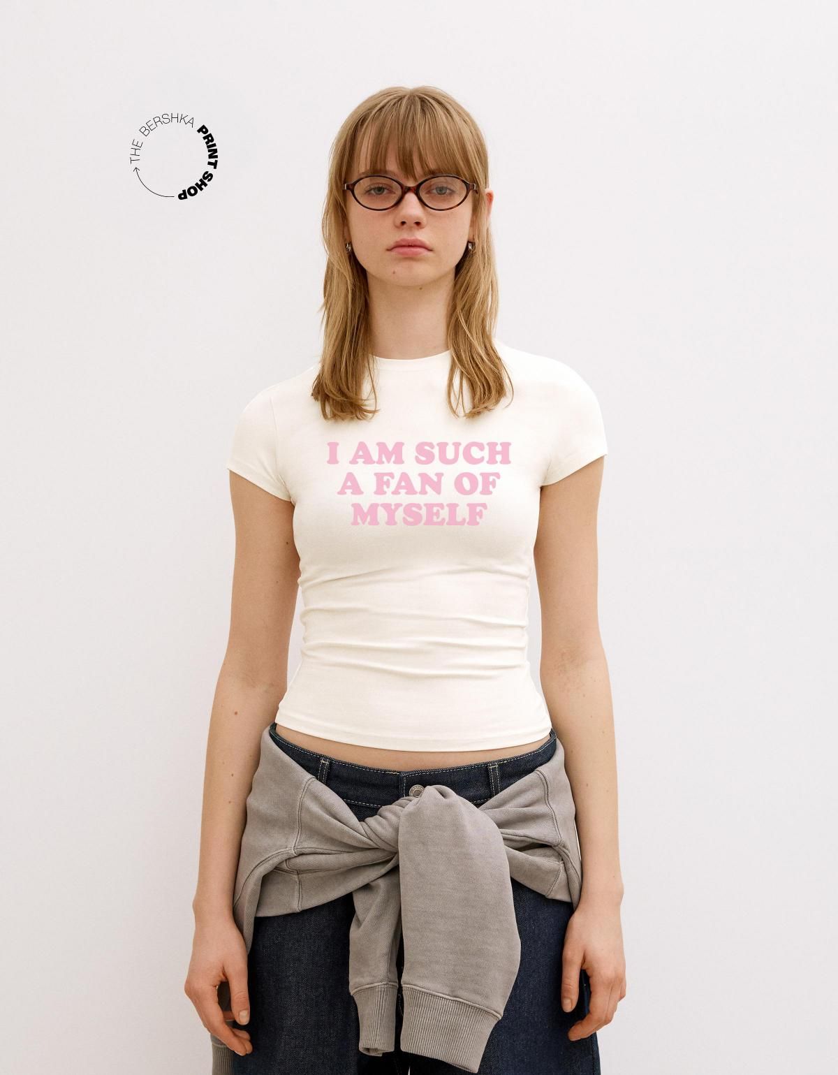 버쉬카 프린트 라운드넥 반팔 티셔츠 2686/808 OFF WHITE - 상품 이미지