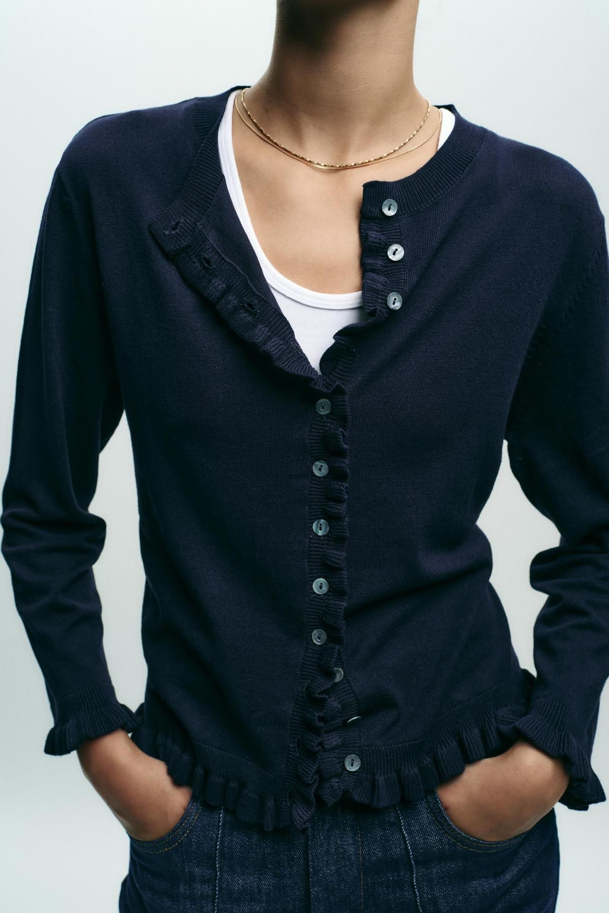 자라 러플 라운드넥 네이비 가디건 3433/100 NAVY BLUE - 상세 이미지 4