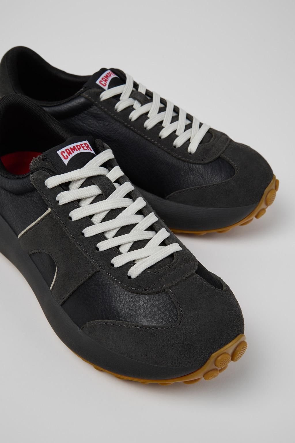 캠퍼 테크니컬 로우탑 스니커즈 Pelotas Athens K201845-001 BLACK - 상세 이미지 2