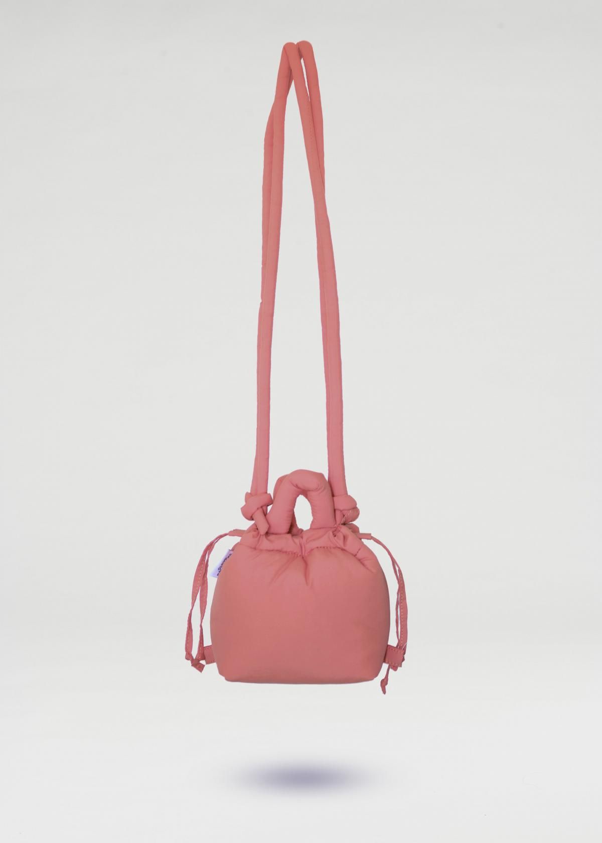 올랜드 소프트 미니 버킷백 Micro Ona 49101367673167 SOFT PEACH - 메인 이미지