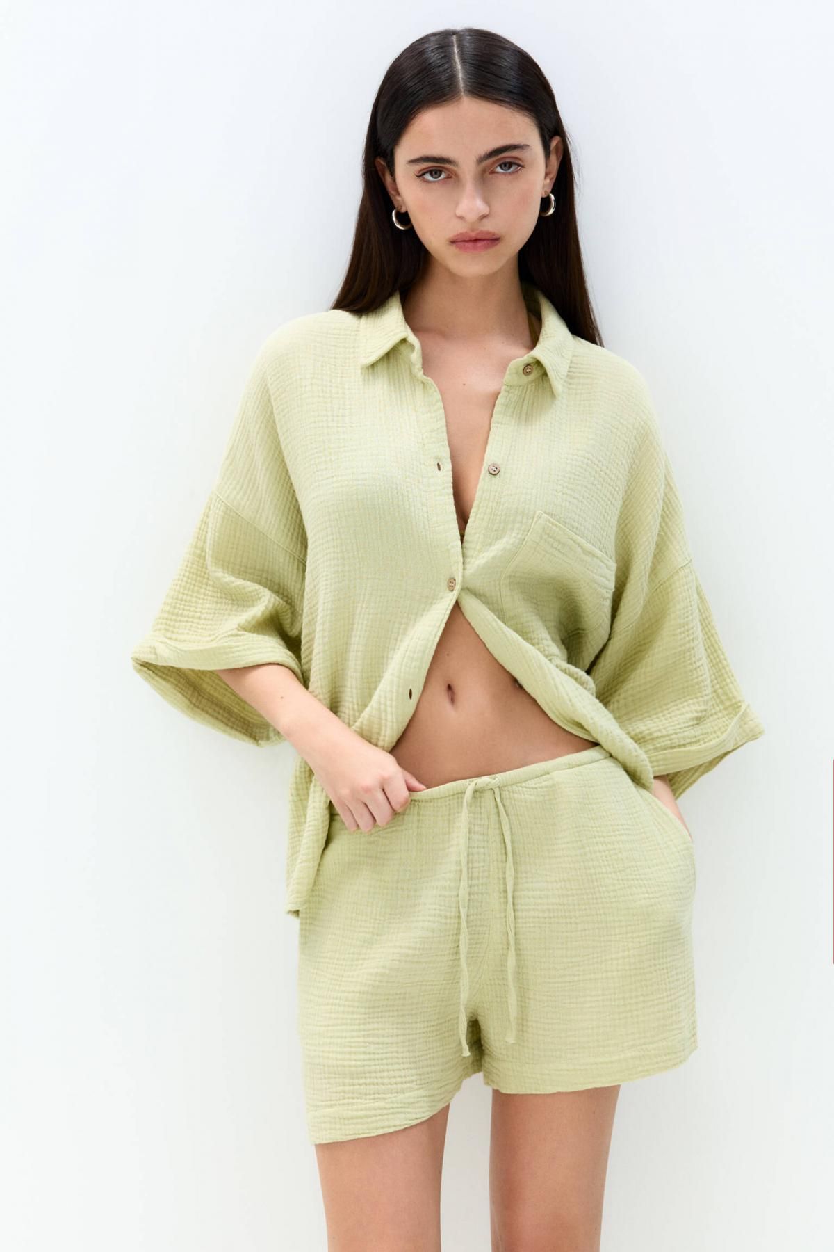 풀앤베어 텍스처 내추럴 버뮤다 밴딩 숏팬츠 7696/326 PISTACHIO - 상세 이미지 3