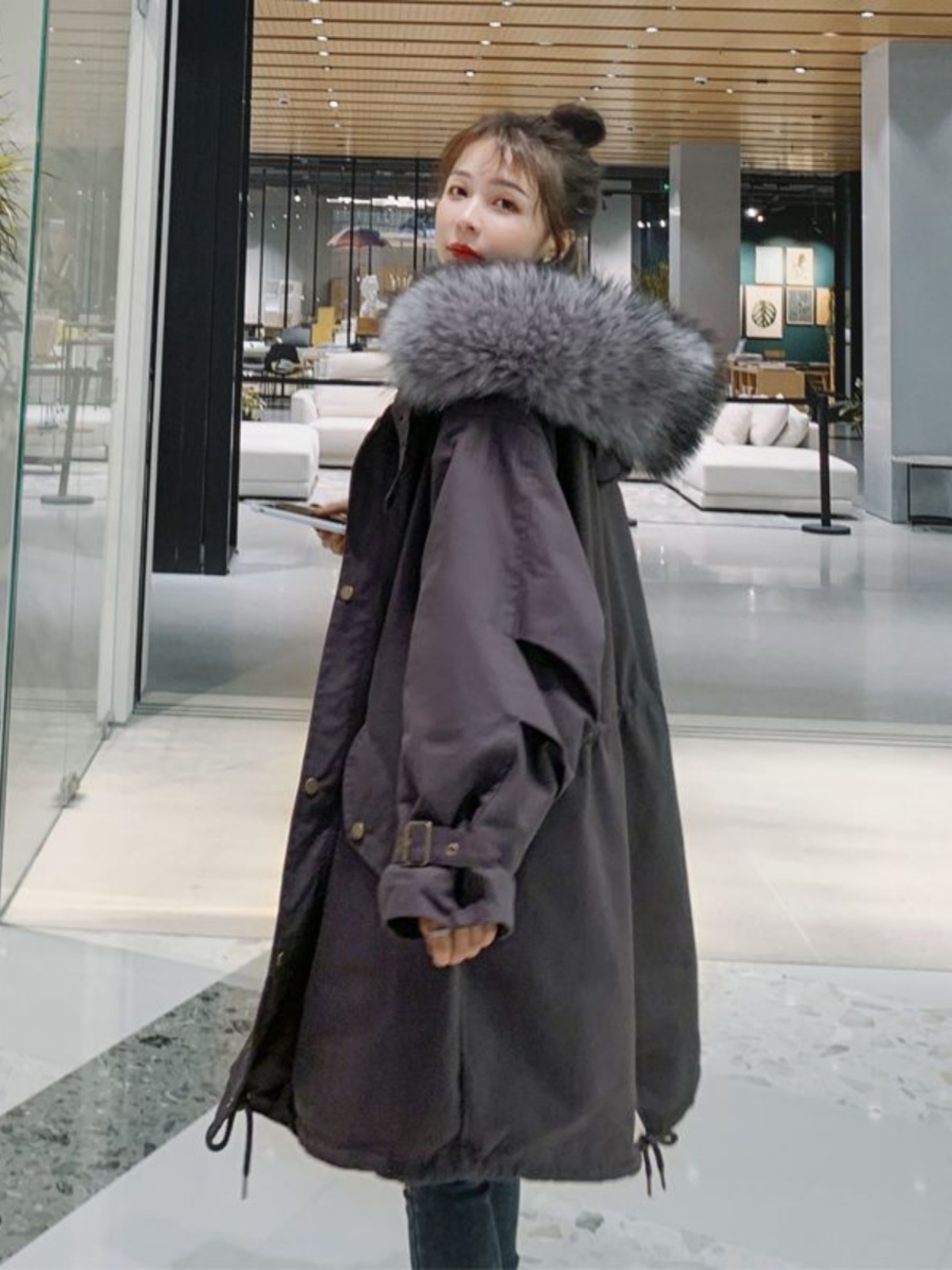 여성 사파리 대형 점퍼 하프 패딩 루즈핏 중장기장 두꺼운 보온 아우터 여우털 블랙 XS 45~55kg - 상세 이미지 2