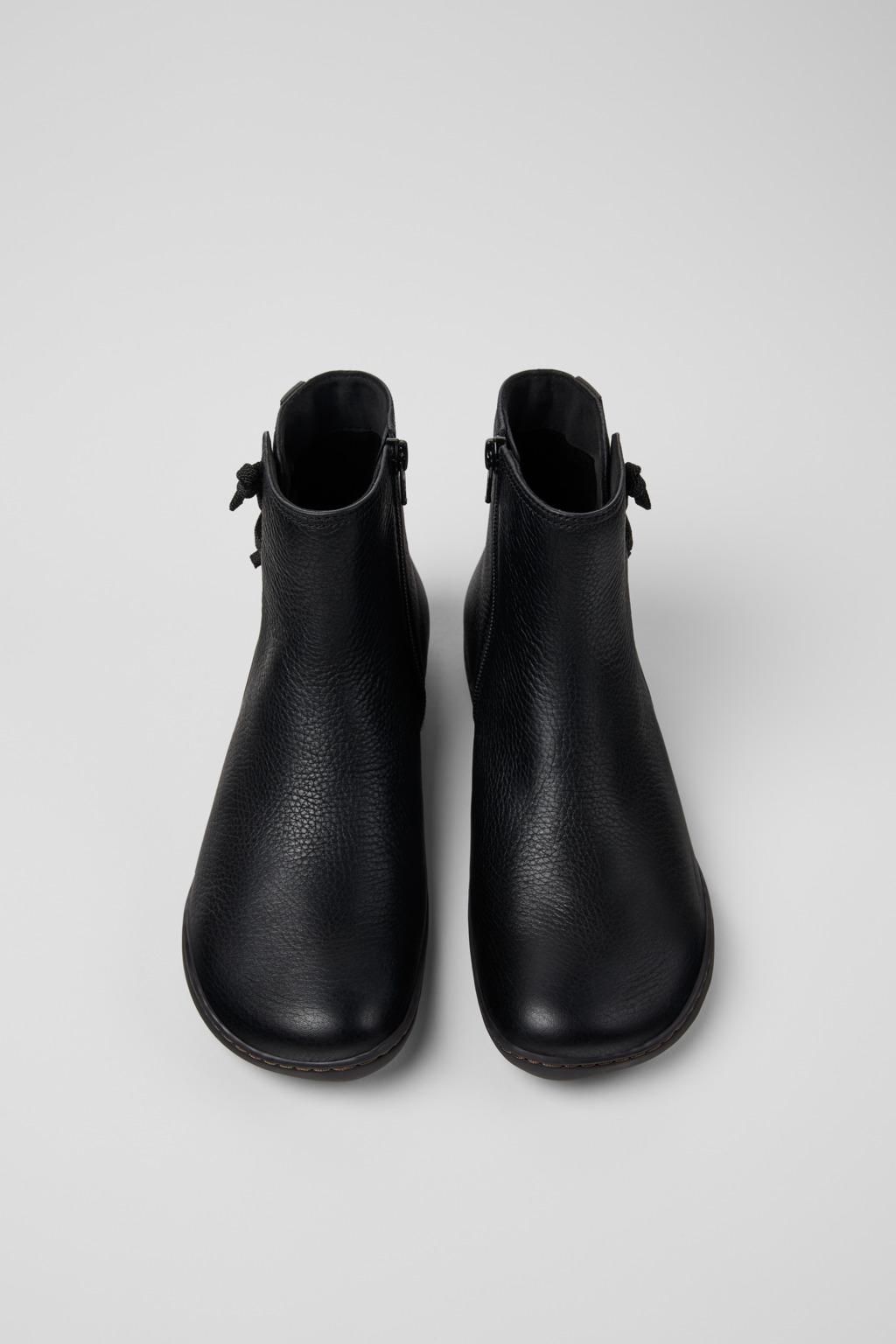 캠퍼 미니멀 블랙 레더 앵클부츠 Peu K400676-004 BLACK - 상세 이미지 4