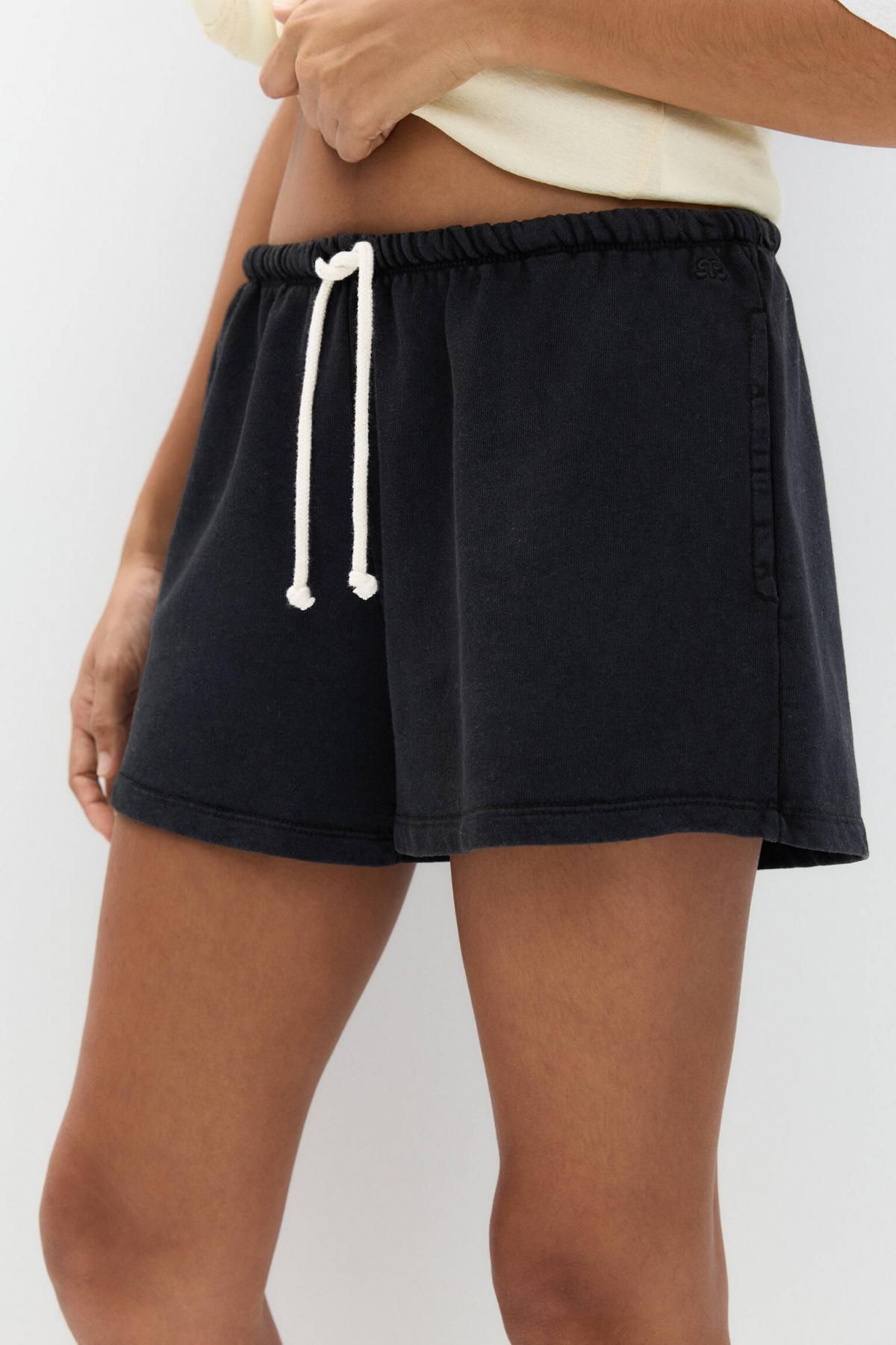 풀앤베어 테크니컬 조거 면 트랙 버뮤다 쇼츠 3696/301 BLACK - 상세 이미지 4