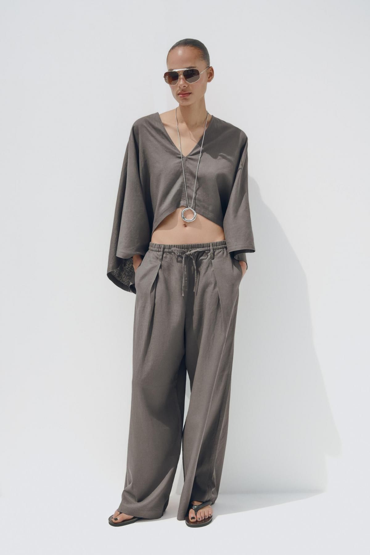 자라 모던 린넨 블렌드 비대칭 케이프 기모노 5427/871 DARK GREY - 상세 이미지 2