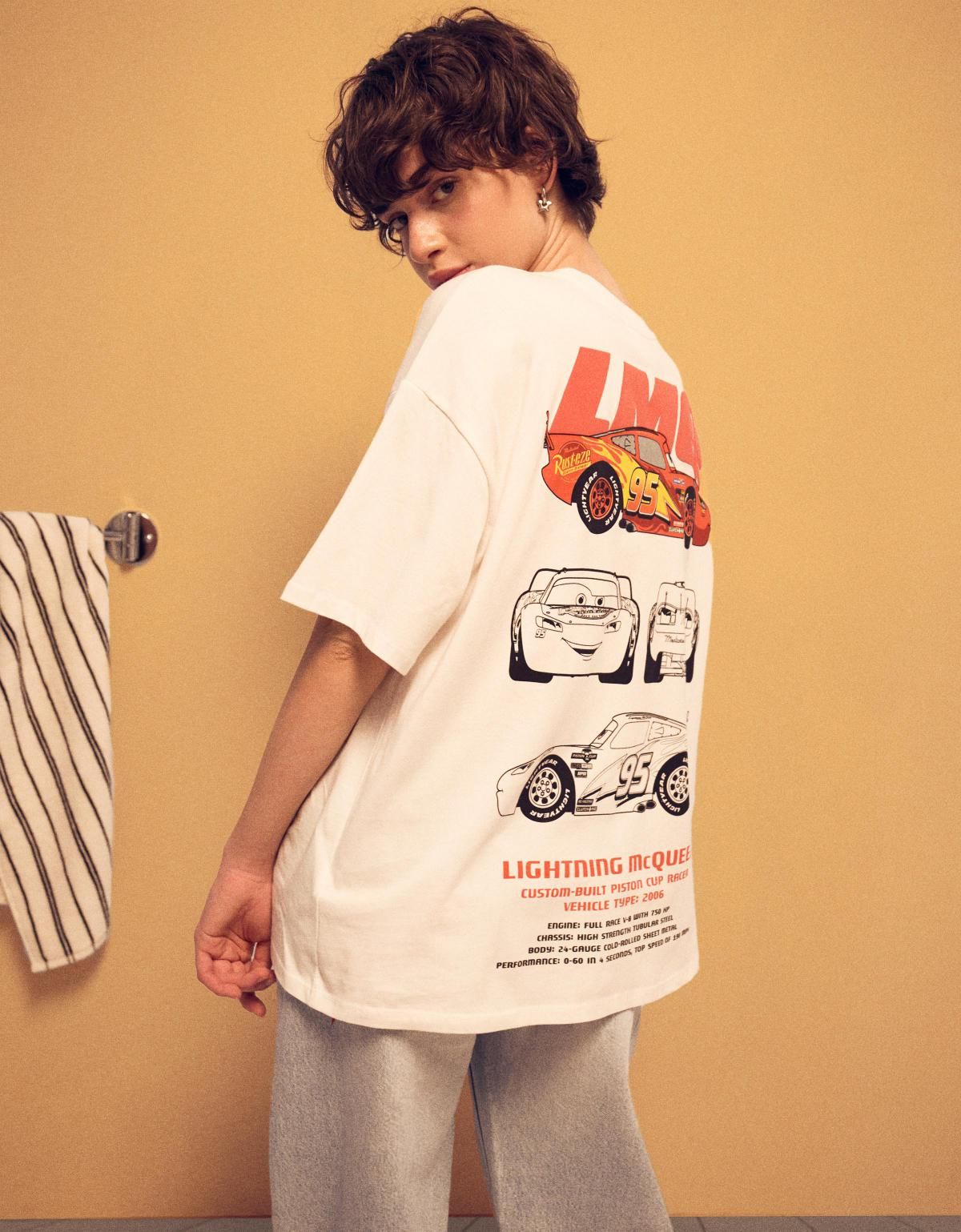 버쉬카 프린트 캐주얼 반팔 티셔츠 Cars 2707/033 OFF WHITE - 상세 이미지 2