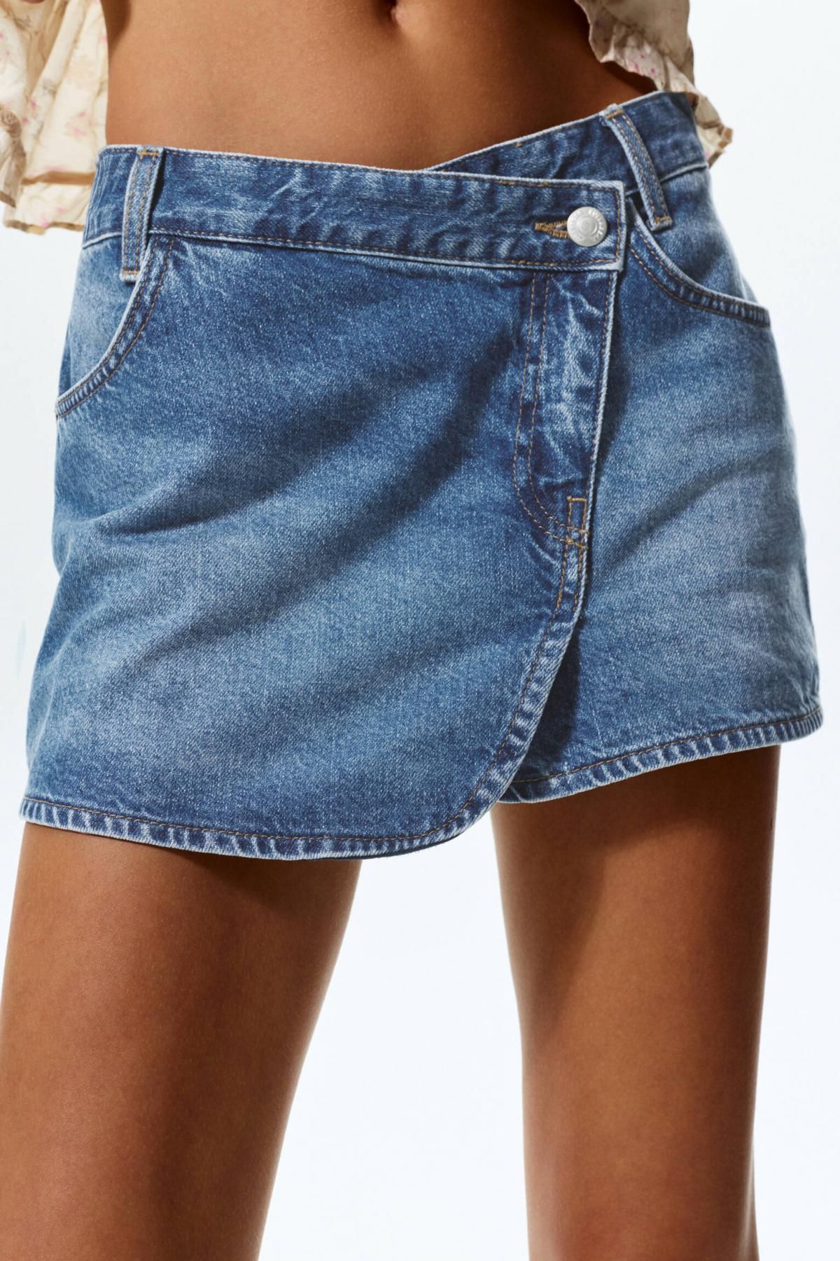 풀앤베어 트렌디 데님 랩 미니 스커트 7400/308 MEDIUM BLUE - 상세 이미지 5