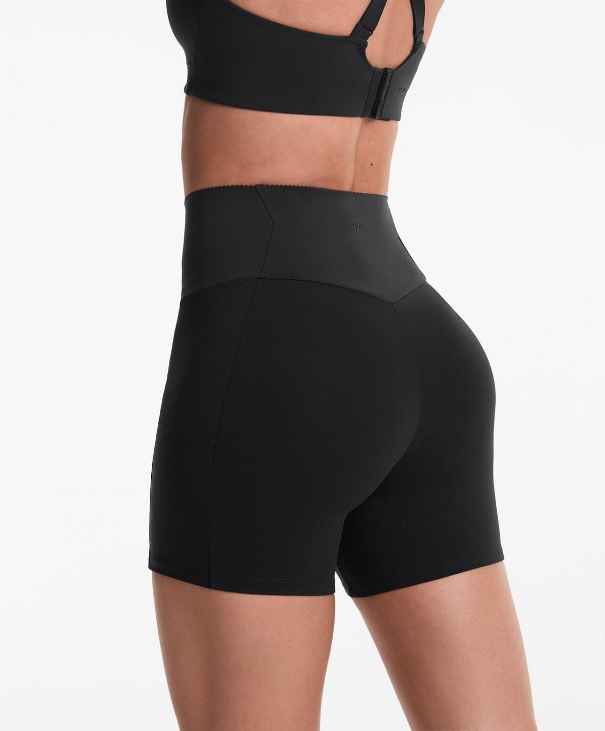 오이쇼 테크니컬 하이웨이스트 10cm 컴프레시브 포켓 핫팬츠 3253/254 BLACK - 상세 이미지 4