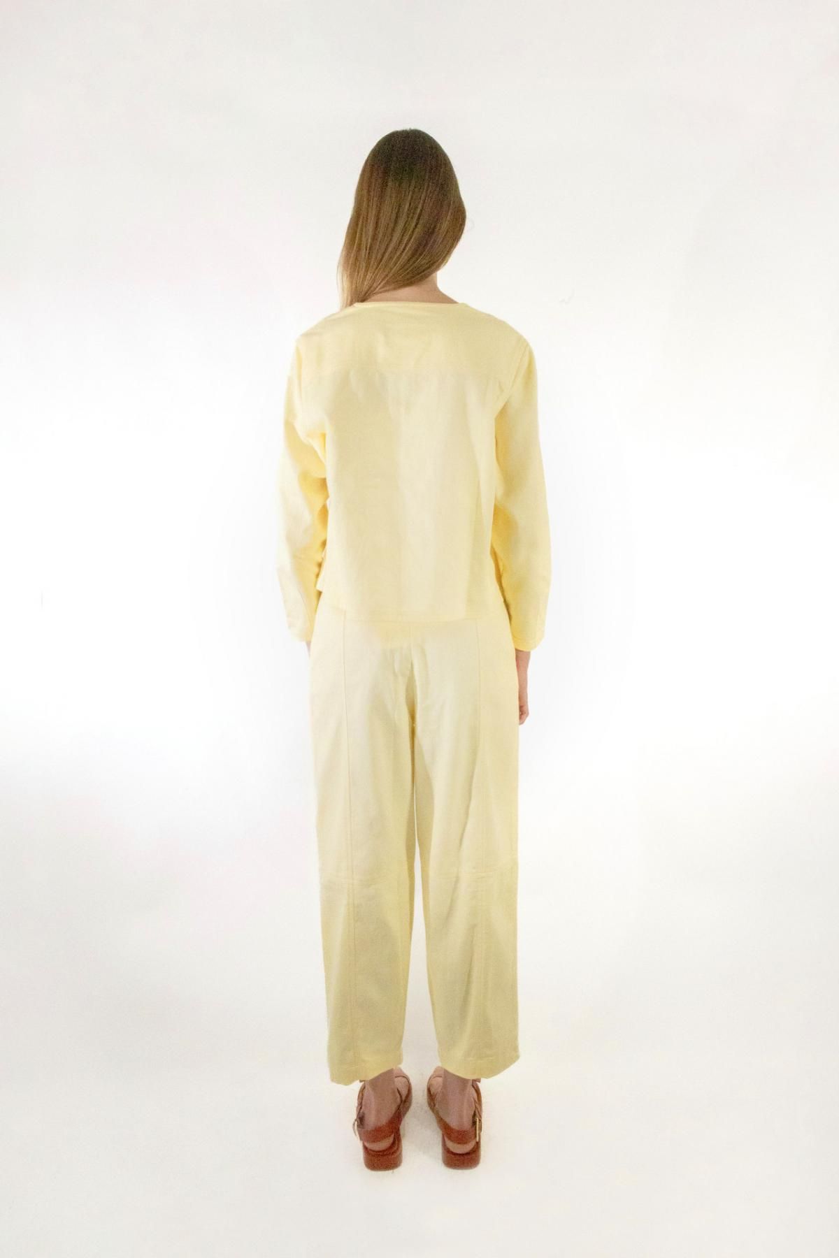 타이니코튼 라이트옐로우 테크니컬 절개 디테일 스트레이트 팬츠 SS25-713J13 ONE COLOR - 상세 이미지 5