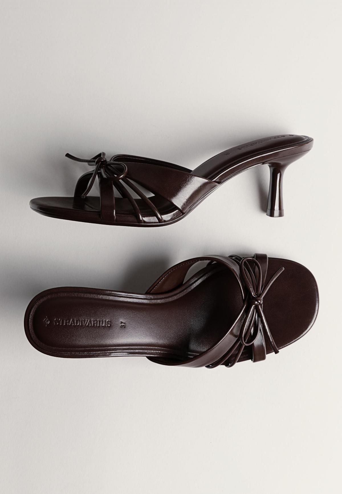 스트라디바리우스 트렌디 스트랩 보우 미들힐 샌들 9209/570 BROWN 이미지 6