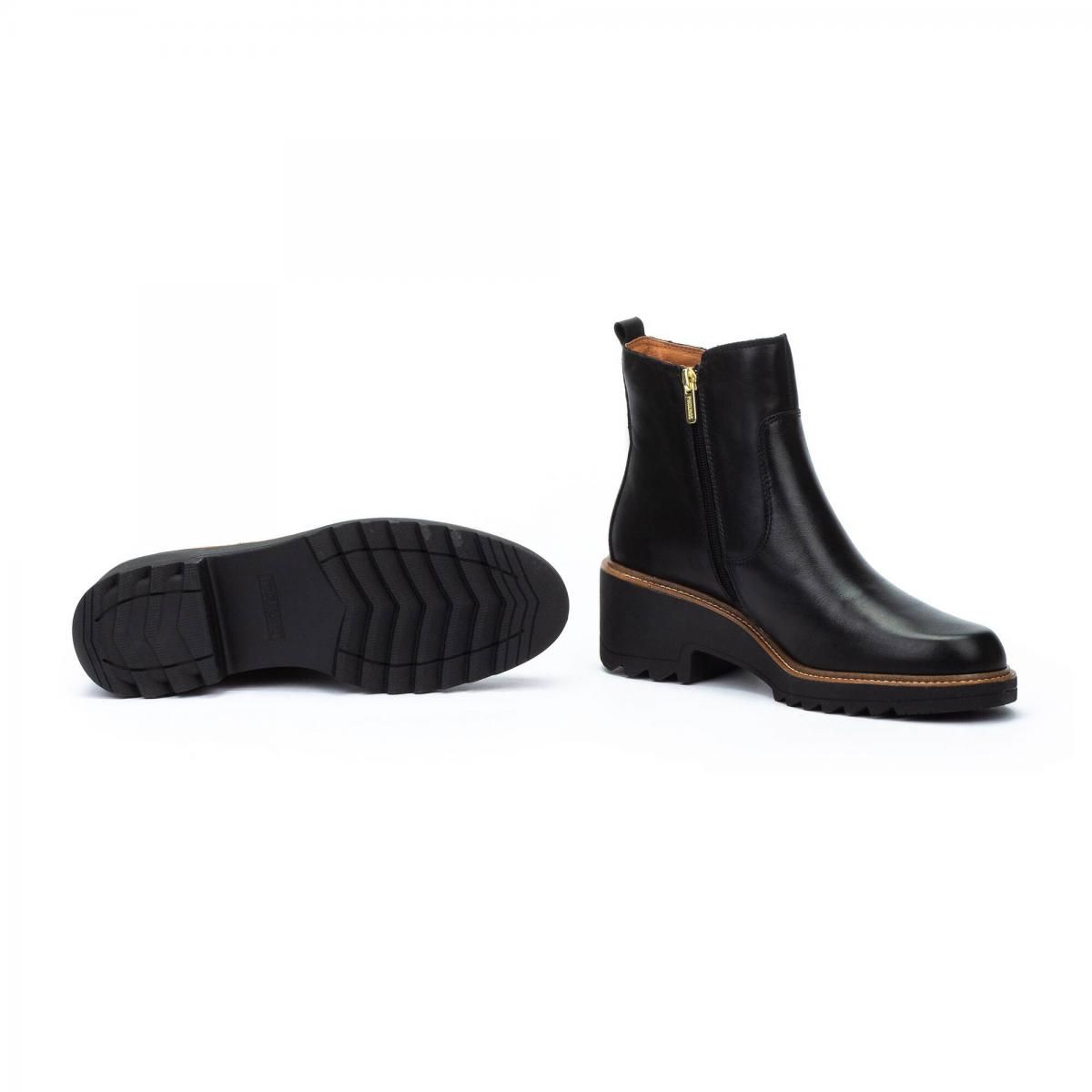 피콜리노스 베이직 엘라스틱 앵클부츠 ALCARAZ W7A-8568C2 BLACK - 상세 이미지 5