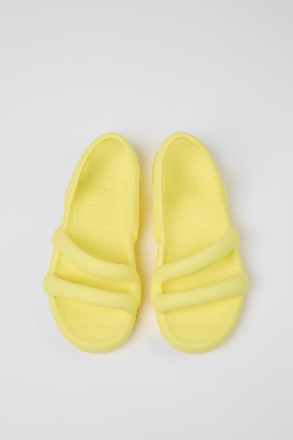 캠퍼 친환경 옐로우 유니섹스 테크니컬 스트랩 샌들 Kobarah Flat K201636-002 YELLOW - 상세 이미지 4