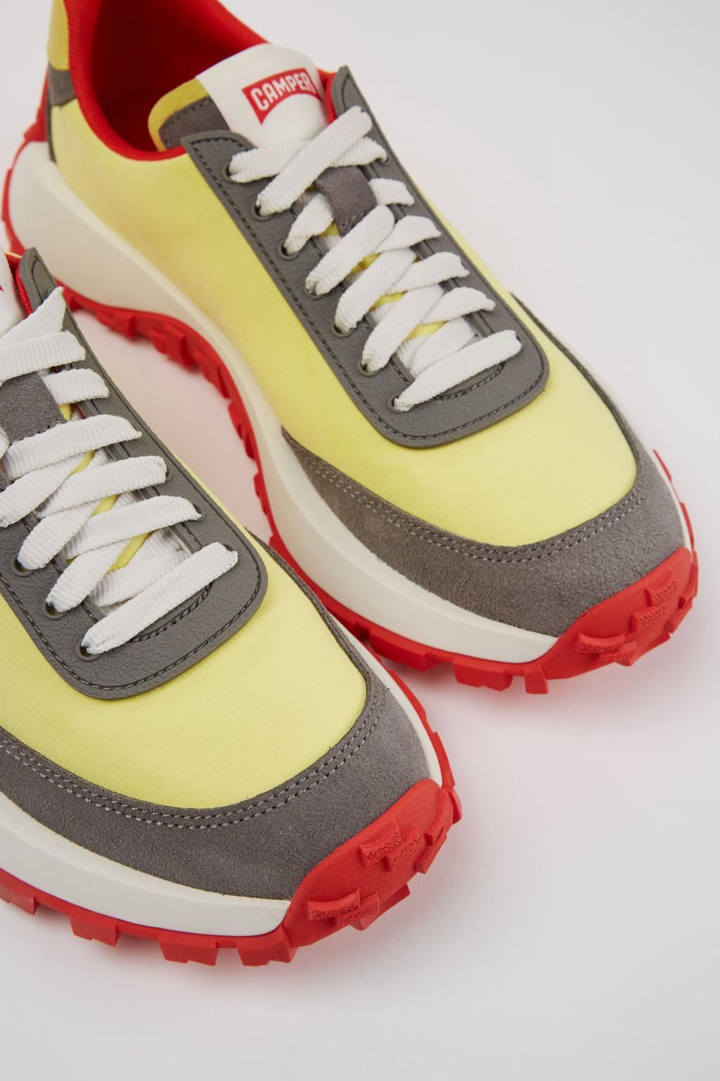 캠퍼 멀티컬러 테크니컬 스니커즈 Drift Trail VIBRAM K201462-001 YELLOW - 상세 이미지 2